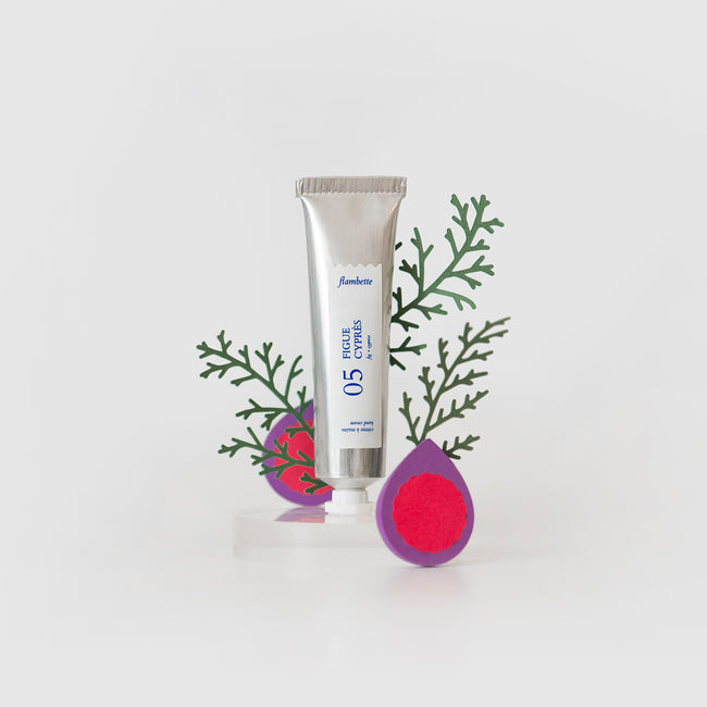 tube de crème à mains hydratante figue cyprès