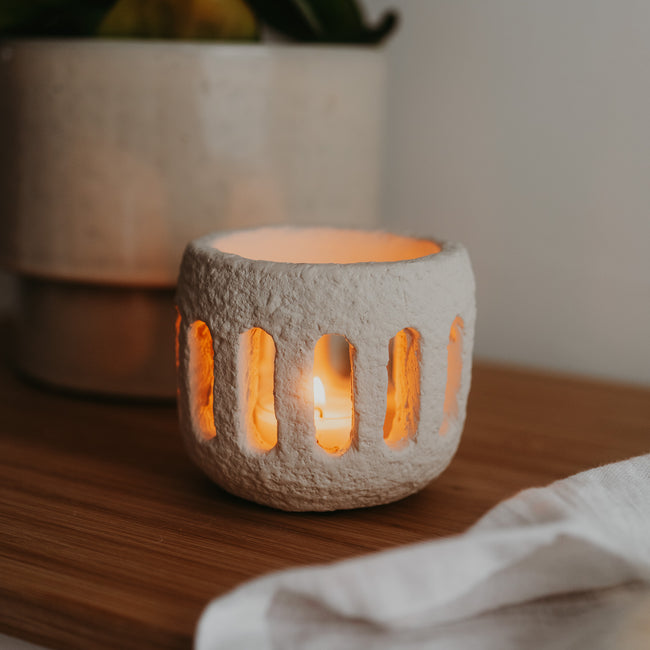 Porte-lampion en ciment texturé